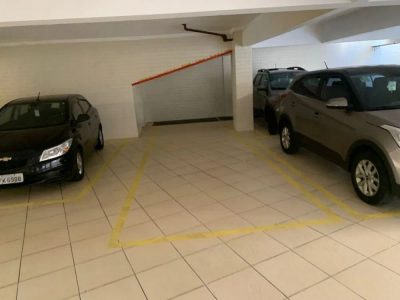 Apartamento, 3 quartos, 130 m² - Foto 1
