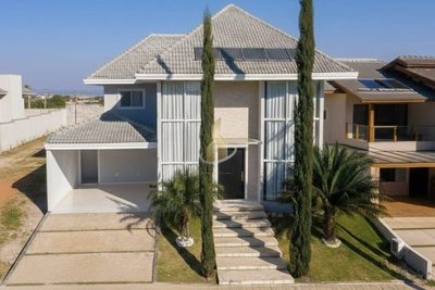 Sobrado, 4 quartos, 303 m² - Foto 2