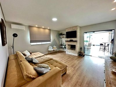 Casa, 3 quartos, 225 m² - Foto 2