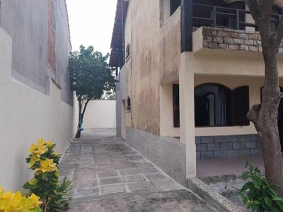 Casa, 4 quartos, 180 m² - Foto 1