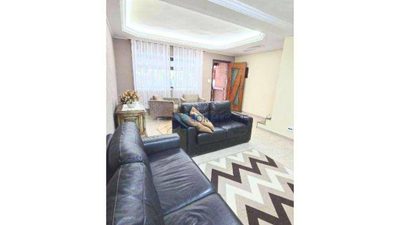 Casa, 3 quartos, 230 m² - Foto 1