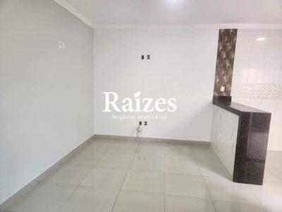 Casa, 2 quartos, 70 m² - Foto 2