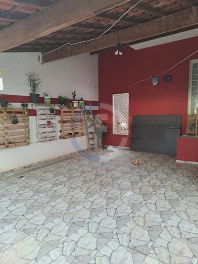 Casa, 2 quartos, 300 m² - Foto 1