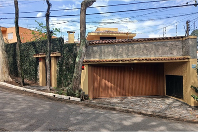 Casa, 3 quartos, 257 m² - Foto 1