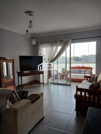Casa, 3 quartos, 209 m² - Foto 1