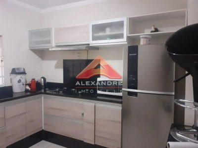 Casa, 3 quartos, 155 m² - Foto 2