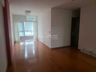 Apartamento, 1 quarto, 70 m² - Foto 2