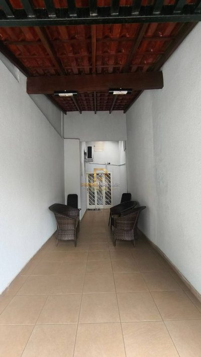 Casa, 3 quartos - Foto 2