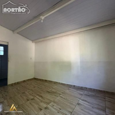 Casa, 3 quartos, 2000 m² - Foto 2