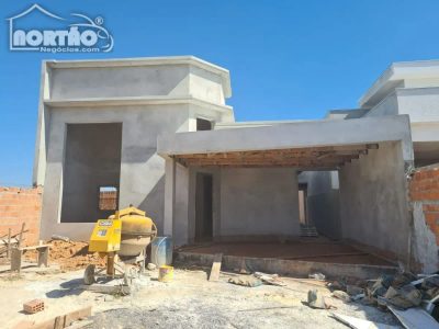 Casa, 5 quartos, 185 m² - Foto 1