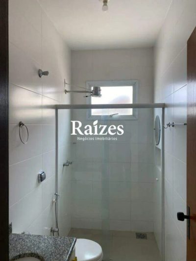 Casa, 5 quartos, 273 m² - Foto 2