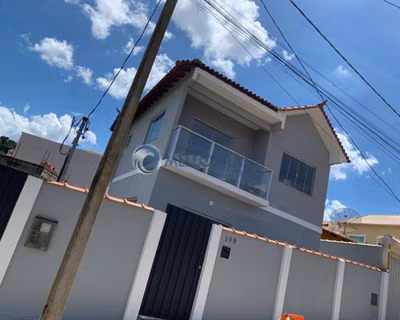 Casa, 3 quartos, 190 m² - Foto 1
