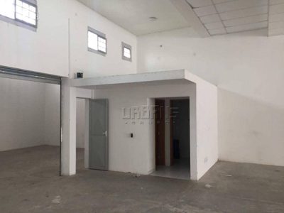 Loja-Salão, 350 m² - Foto 1