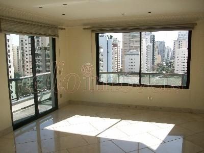 Apartamento, 3 quartos, 250 m² - Foto 1