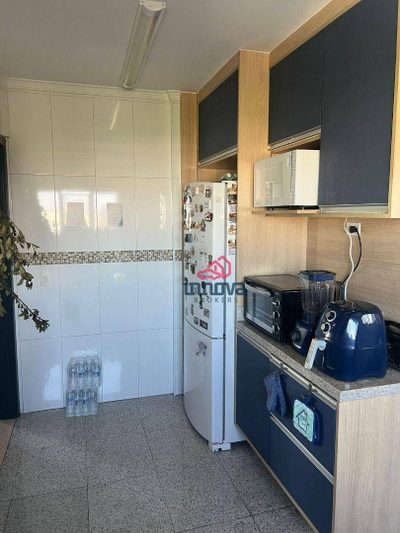 Apartamento, 3 quartos, 190 m² - Foto 4