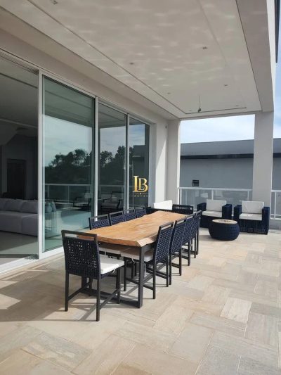 Casa, 4 quartos, 822 m² - Foto 1