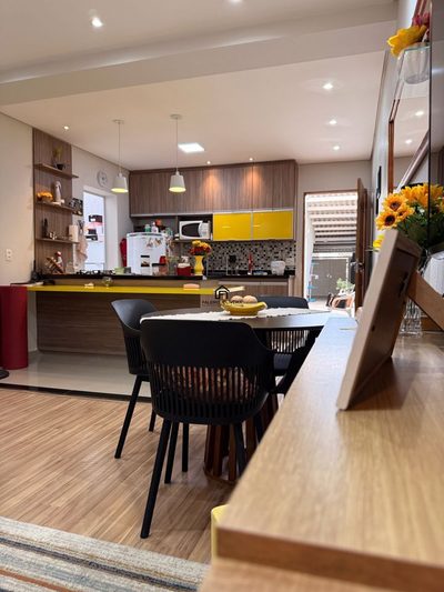 Casa, 3 quartos, 129 m² - Foto 2