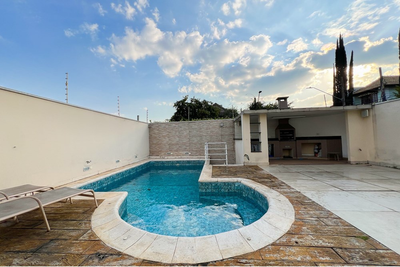 Casa, 4 quartos, 405 m² - Foto 1