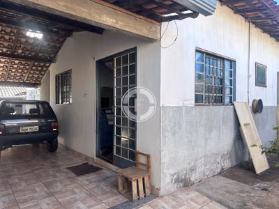 Casa, 4 quartos - Foto 1