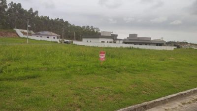 Loteamento e Condomínio, 370 m² - Foto 1