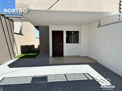 Casa, 3 quartos, 90 m² - Foto 1
