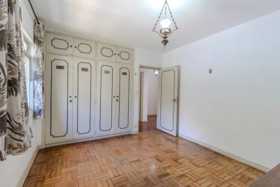 Sobrado, 4 quartos, 261 m² - Foto 2