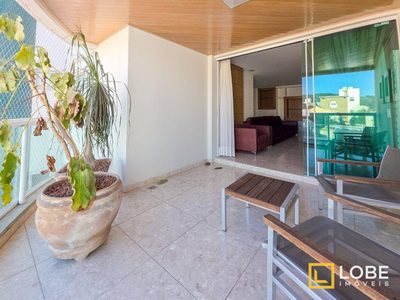 Apartamento, 3 quartos, 213 m² - Foto 2