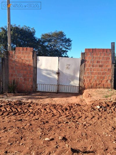 Terreno, 180 m² - Foto 1