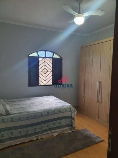 Casa, 5 quartos, 200 m² - Foto 2