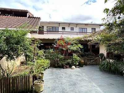 Casa, 4 quartos, 388 m² - Foto 1