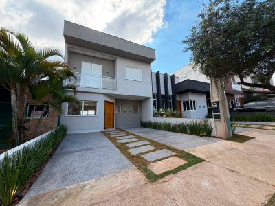 Casa, 3 quartos, 147 m² - Foto 1