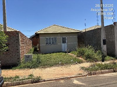 Casa, 2 quartos, 152 m² - Foto 1