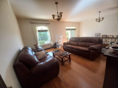 Casa, 5 quartos, 367 m² - Foto 3