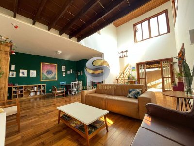 Casa, 3 quartos, 394 m² - Foto 1