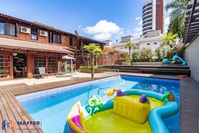 Casa, 4 quartos, 330 m² - Foto 3