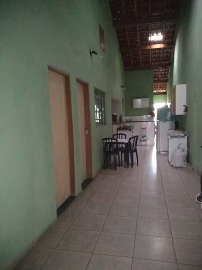 Casa, 3 quartos, 245 m² - Foto 1