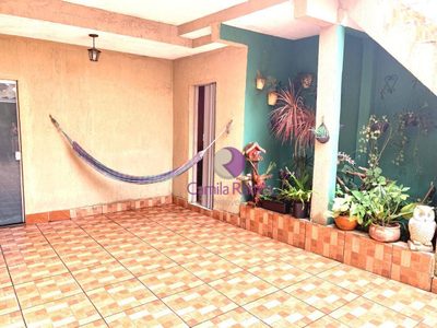 Sobrado, 6 quartos, 333 m² - Foto 1