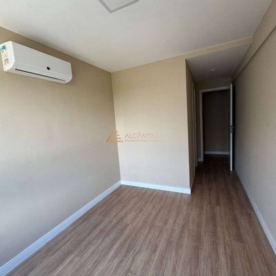 Apartamento, 3 quartos, 86 m² - Foto 2
