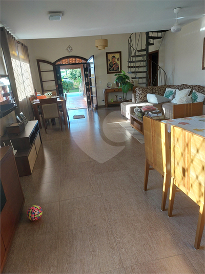 Casa, 4 quartos, 254 m² - Foto 3