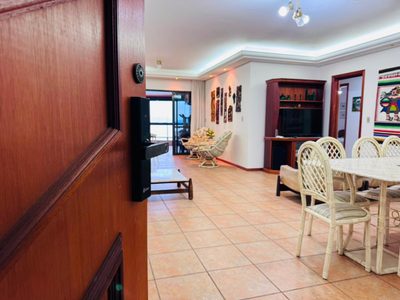 Apartamento, 3 quartos, 194 m² - Foto 5
