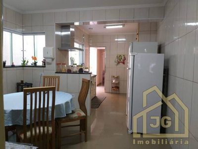 Sobrado, 3 quartos, 200 m² - Foto 3