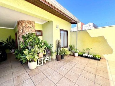 Casa, 3 quartos, 207 m² - Foto 3