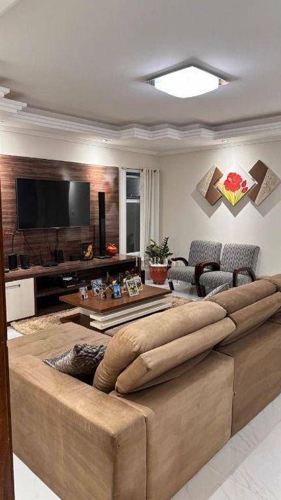 Casa, 3 quartos, 249 m² - Foto 4