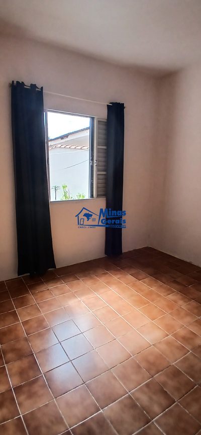 Casa, 1 quarto, 30 m² - Foto 2
