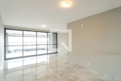 Apartamento, 3 quartos, 166 m² - Foto 3