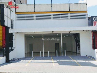 Loja-Salão, 210 m² - Foto 1