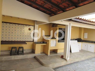 Casa, 4 quartos, 253 m² - Foto 3