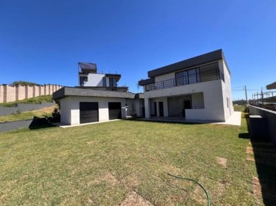 Casa, 3 quartos, 283 m² - Foto 2