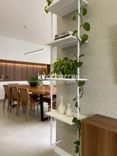 Casa, 4 quartos, 244 m² - Foto 3