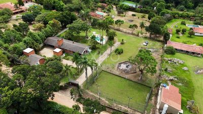 Casa, 3 quartos, 300 m² - Foto 1